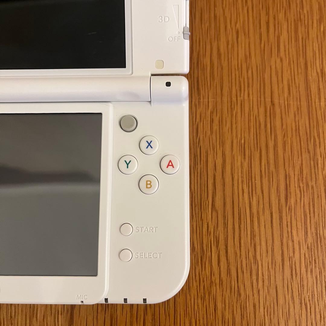 【美品】Newニンテンドー3DS LL パールホワイト カセット付き