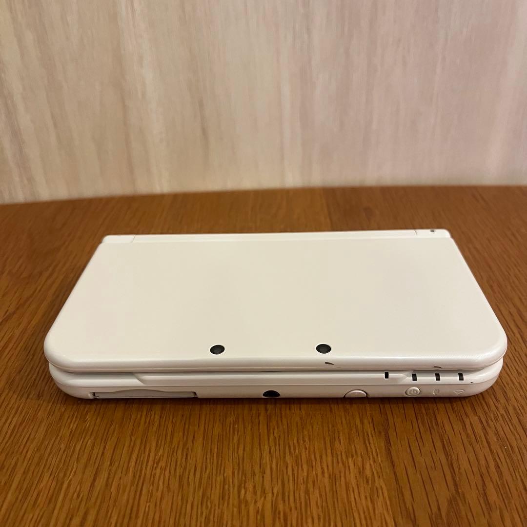 【美品】Newニンテンドー3DS LL パールホワイト カセット付き