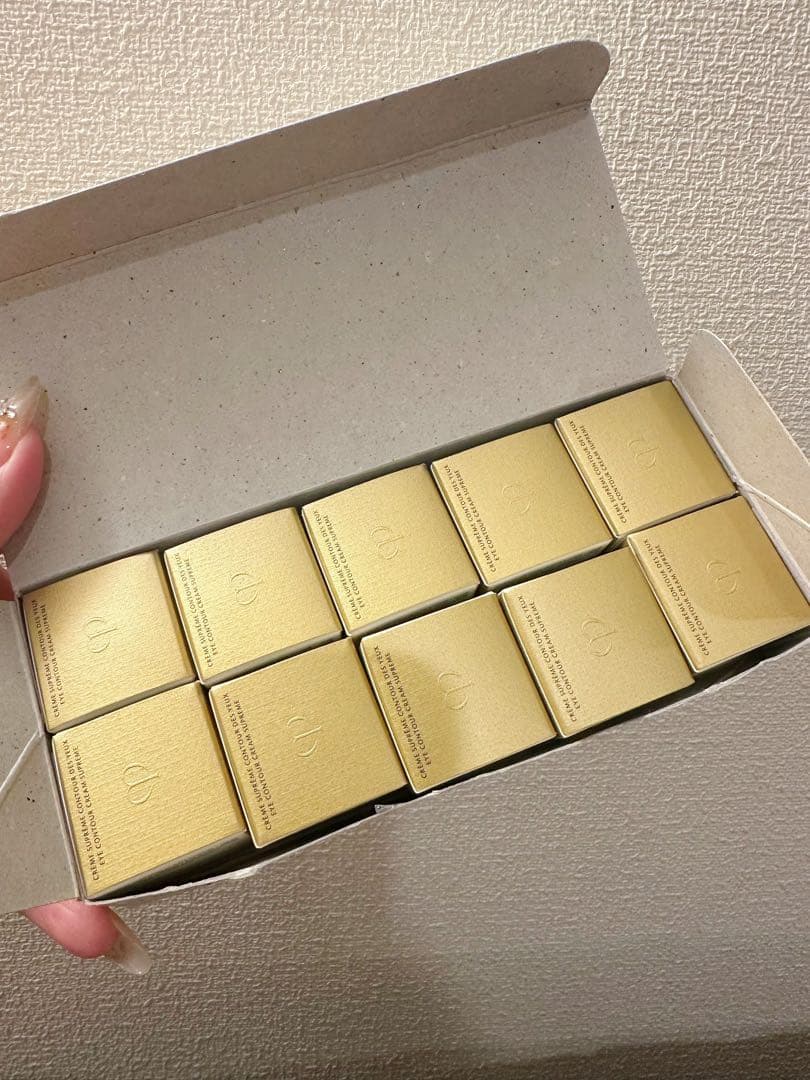 ⭐️クレドポーボーテ高機能アイクリーム「クレームイユーＳ」2ml×10