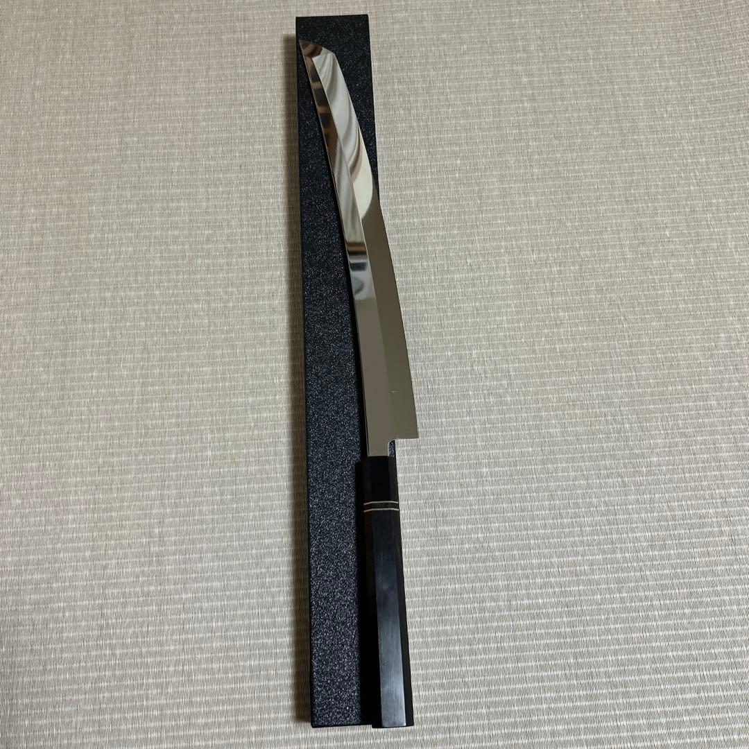 鏡面　尺三　先丸　柳刃　包丁　和包丁　本焼　V金10号　黒檀黒水牛八角柄　鬼反り