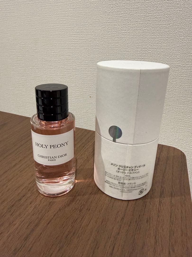 クリスチャン・ディオール HOLY PEONY