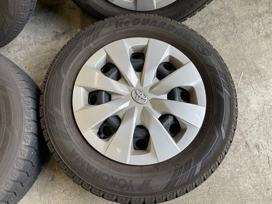 Raa 様カローラ　スポーツ、ツーリング、プリウスなど195/65R15