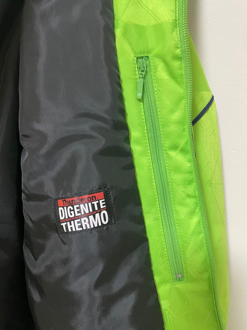 極美品phenix フード付きスキーウェアセットL 1回のみ！