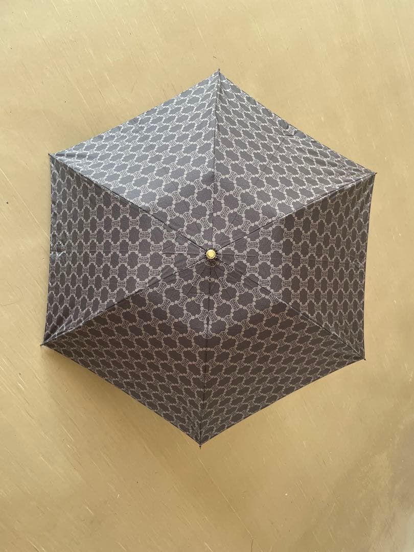 CELINE セリーヌ Cマカダム トリオンフ 折りたたみ傘 - メルカリ