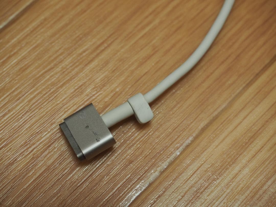 MacBookAir 2014 13インチ メモリ4GB SSD256GB