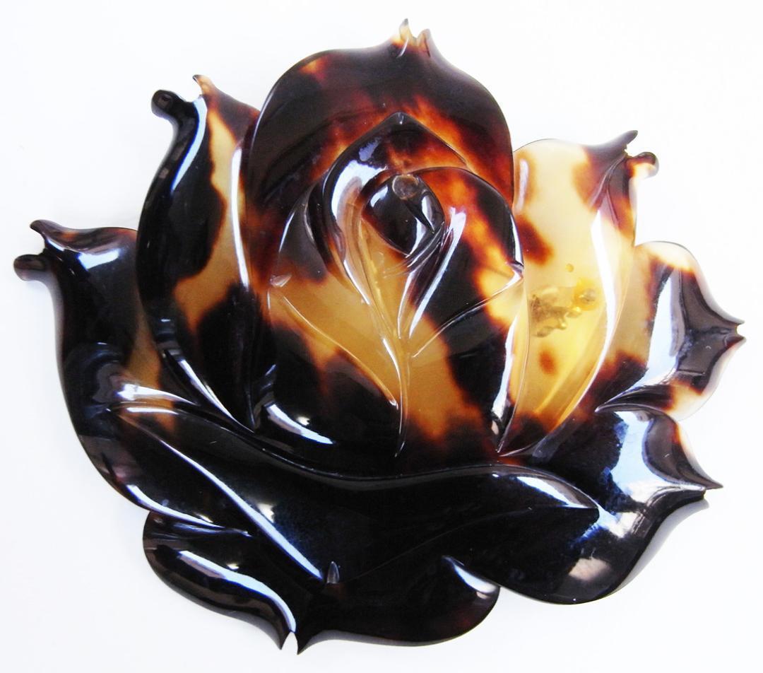 ★鼈甲（べっ甲）無垢・大きな薔薇（バラ）のブローチ★新品★　鼈甲保証★