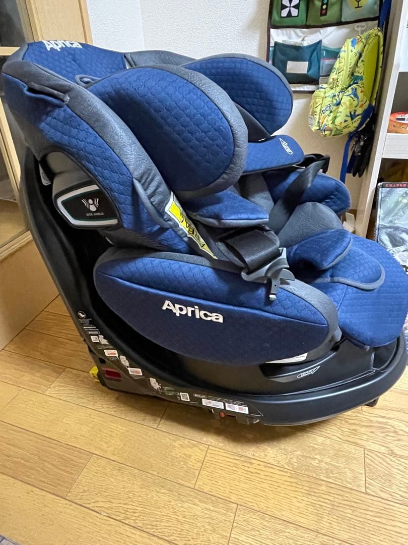 【ささだ】Aprica フラディア　グロウ　ISOFIX 360°