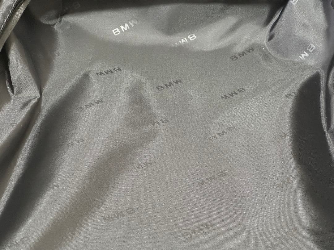 BMW ベアデザイン・ホワイトキャリーケース（機内持ち込みサイズ）