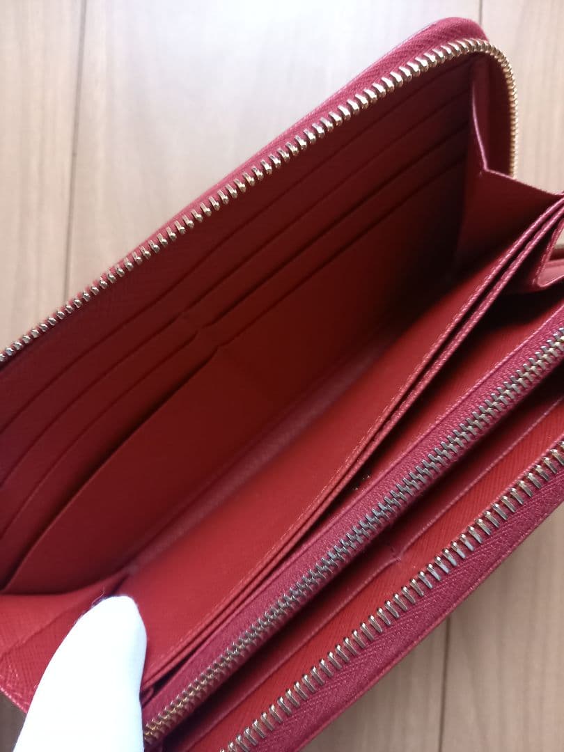プラダ PRADA 長財布 サフィアーノレザー ラウンドファスナー レッド