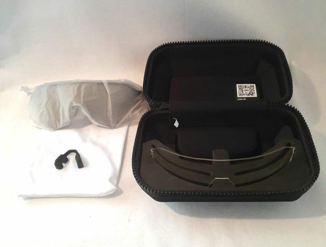 100% S2 マットブラック / ゴールドミラー ワンハンドレッド サングラス