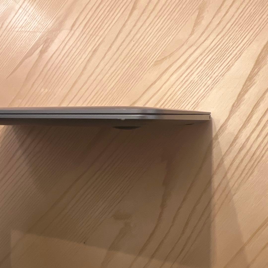 Apple MacBook air スペースグレー　2018