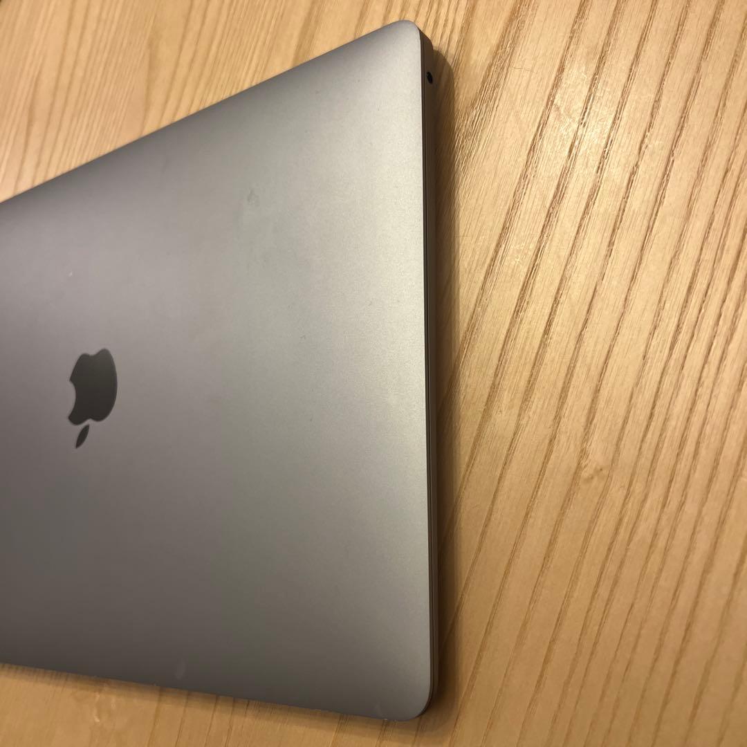 Apple MacBook air スペースグレー　2018