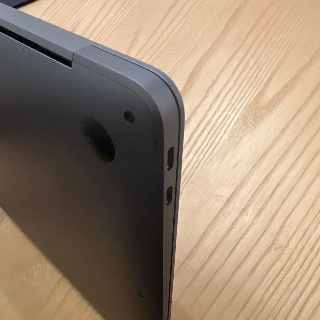 Apple MacBook air スペースグレー　2018