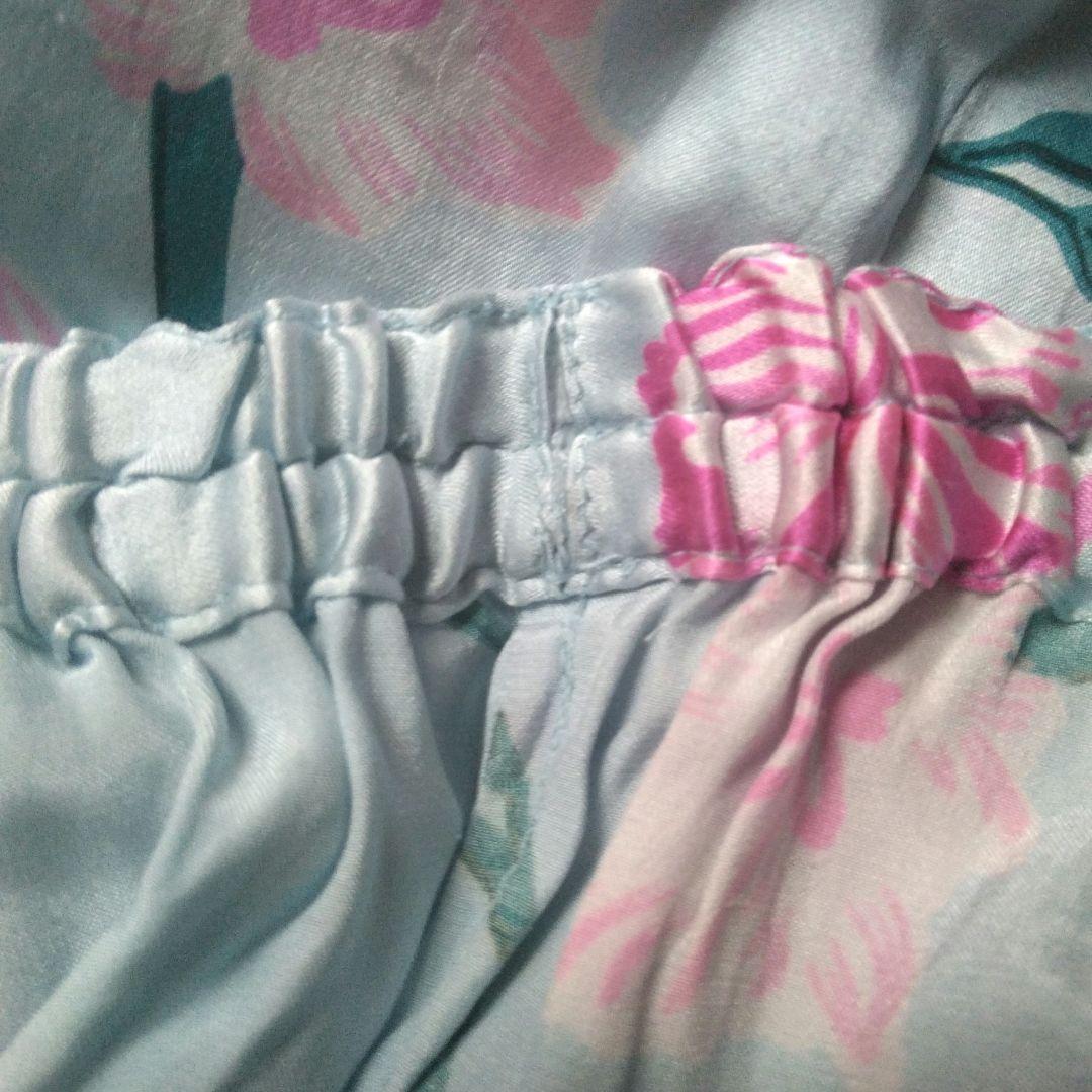 イヴサンローラン　シルク　レディースパジャマ　ウエスト紐付き