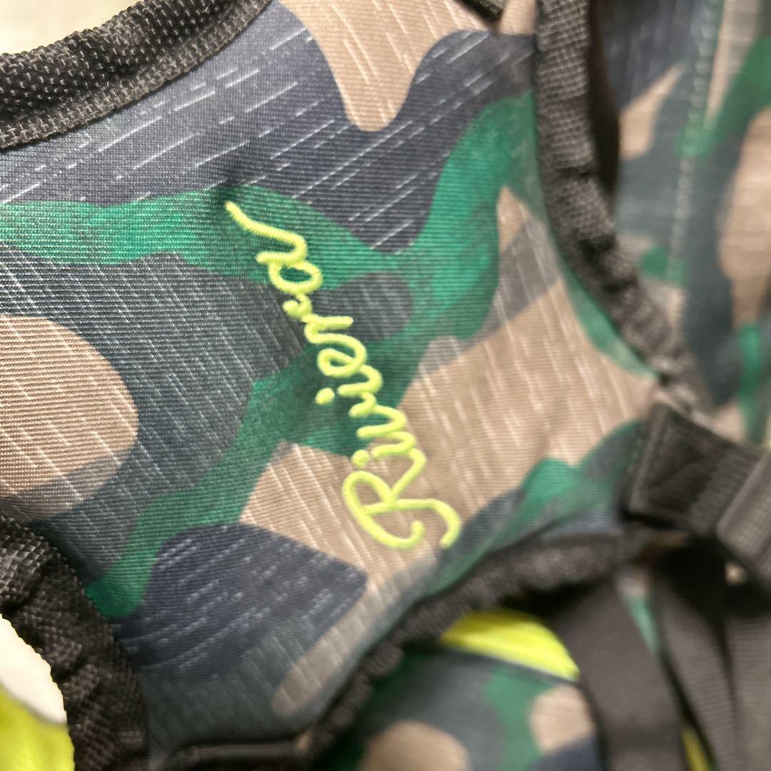 超美品】⭐️リビエラ⭐️スタンド式蛍光迷彩柄キャディバッグ即日発送❣️