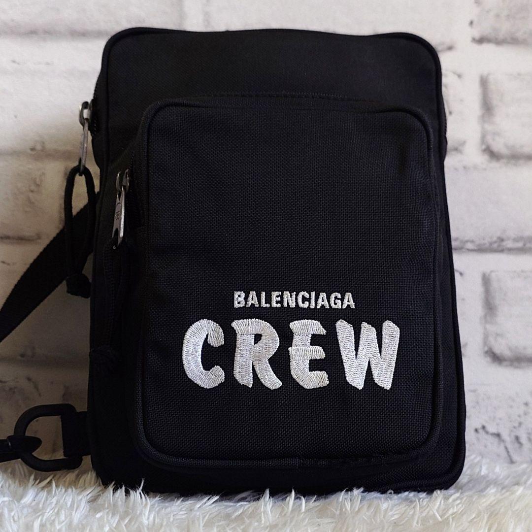 美品 バレンシアガ エクスプローラー CREW ボディバッグ 黒 斜め掛け 刺繍