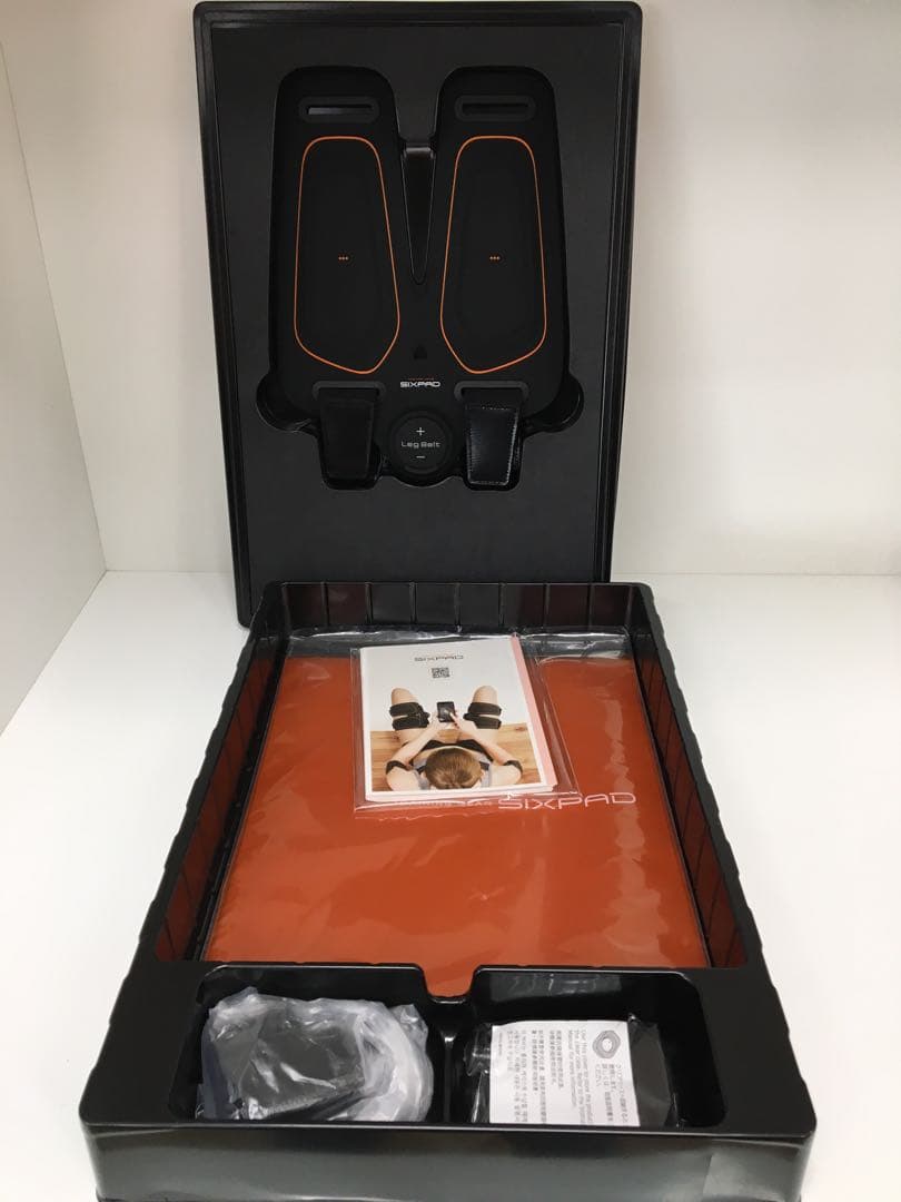 S703 シックスパッド　レッグベルト　ジェルシート　本日限りのSALEです