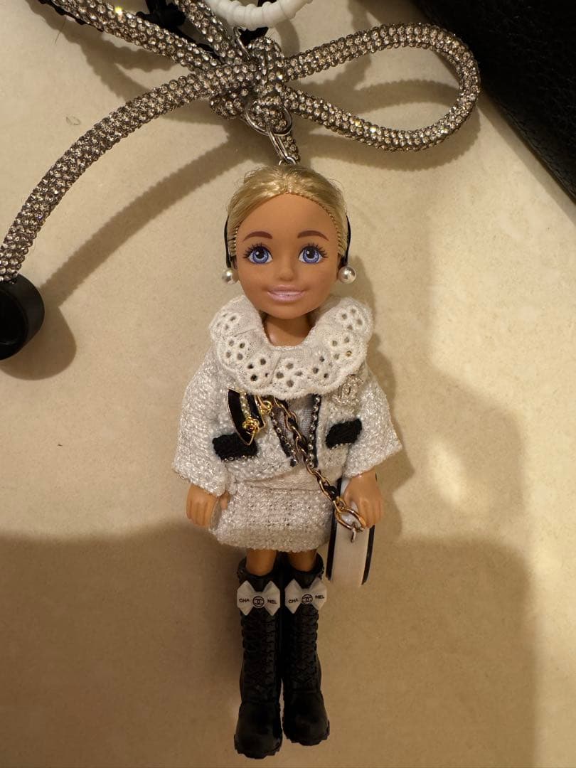 バービーチェルシーキーリングバックチャーム CC12W - メルカリ