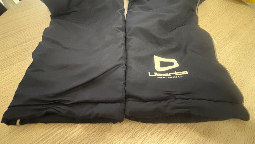 Liberta 冬用ジャケットとパンツセット　160㌢