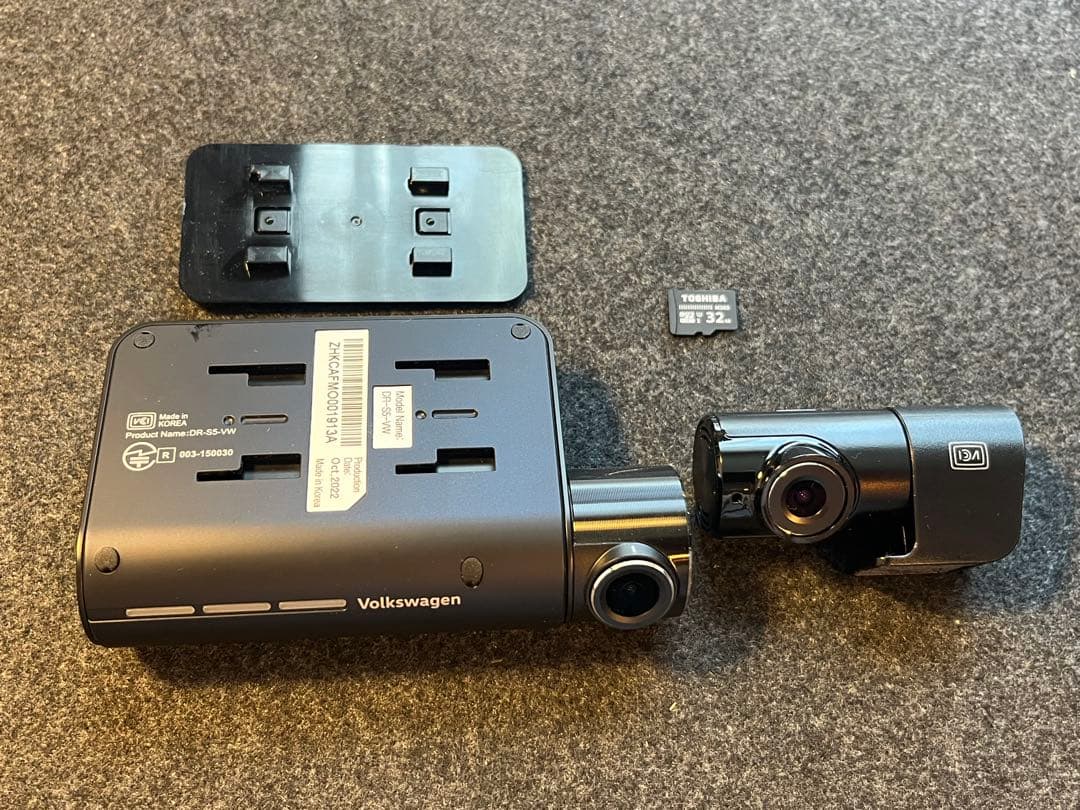美品フォルクスワーゲン純正ドライブレコーダー DR-S5-VW
