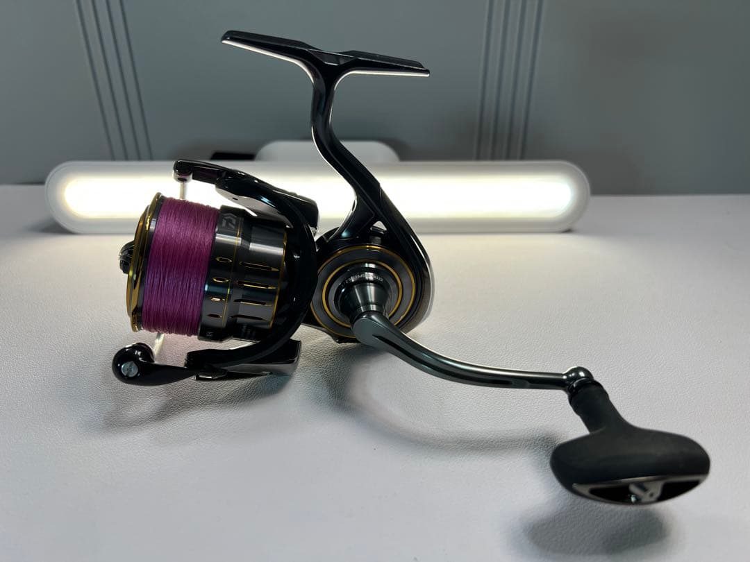 ダイワ スピニングリール ルビアス エアリティ LT3000-XH 【未使用】