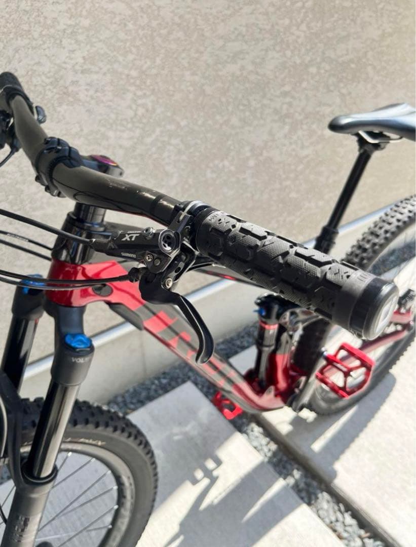 引き渡し限定　トレック　fuel ex9.8 2020年モデル