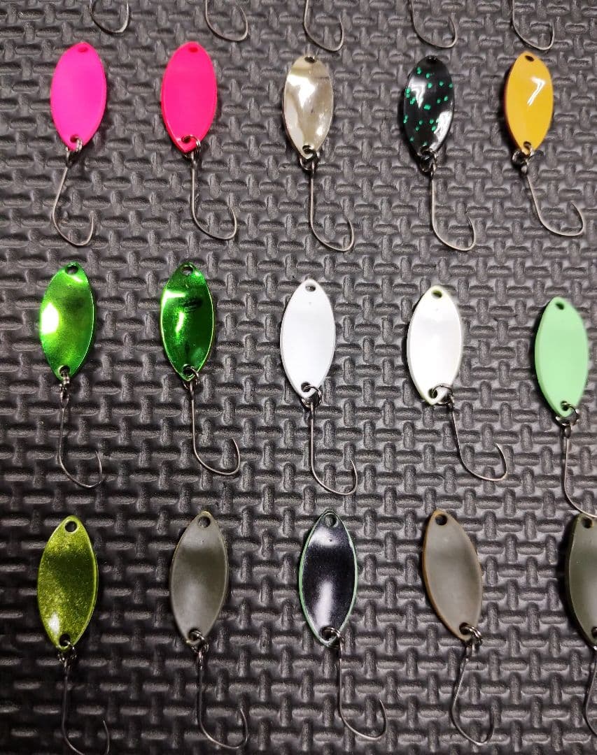 ヴァルケイン サーヴァントスピア１.１ｇスプーン ２８個セット