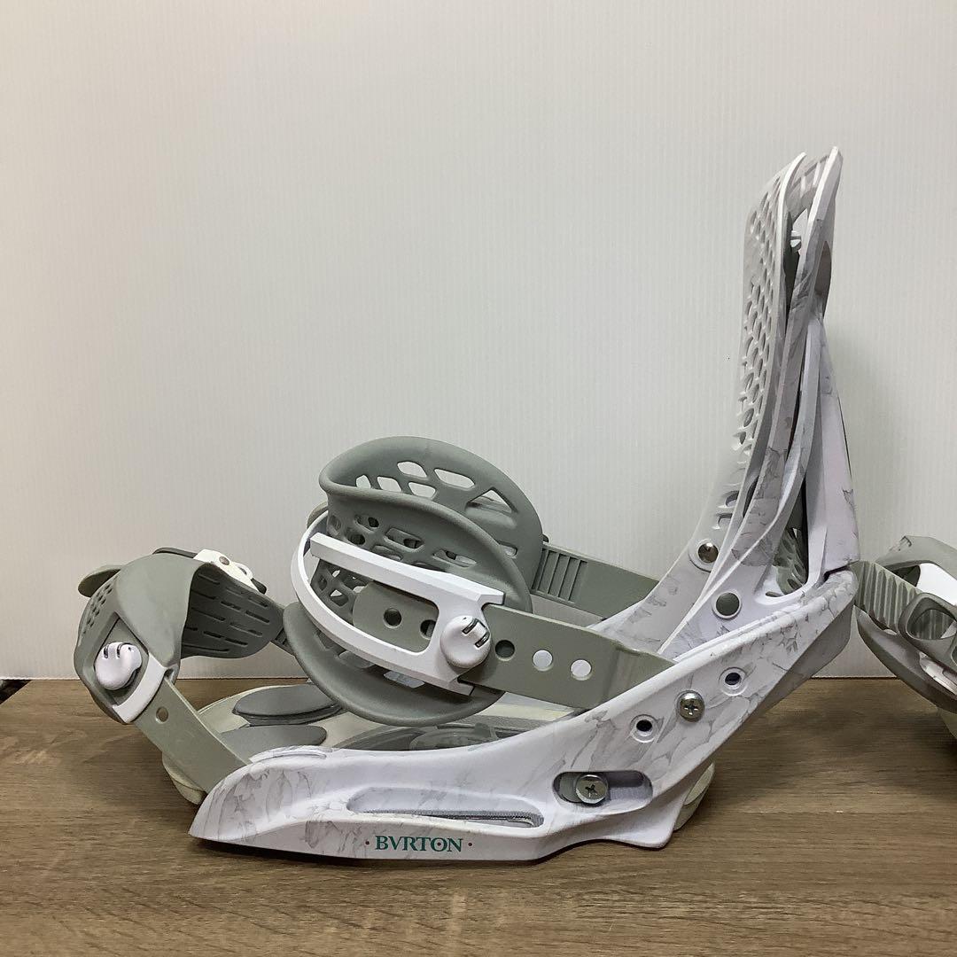046BURTONバートンESCAPADEスノーボードビンディングバインディング