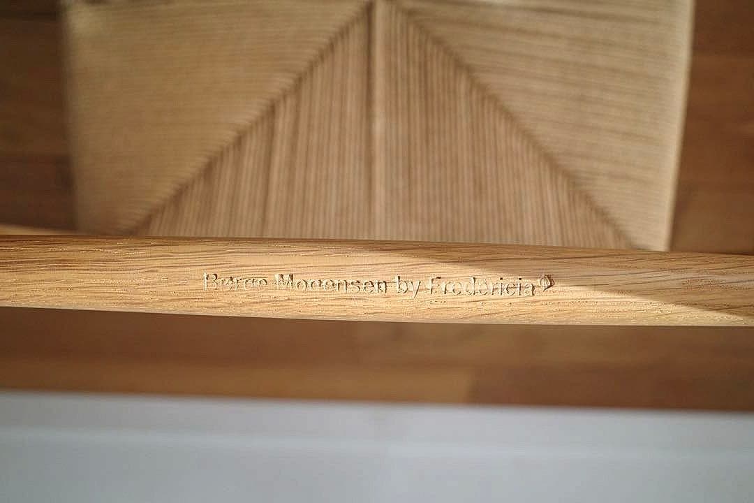 美品 【モーエンセン J39】オーク クリア塗装 / yチェア