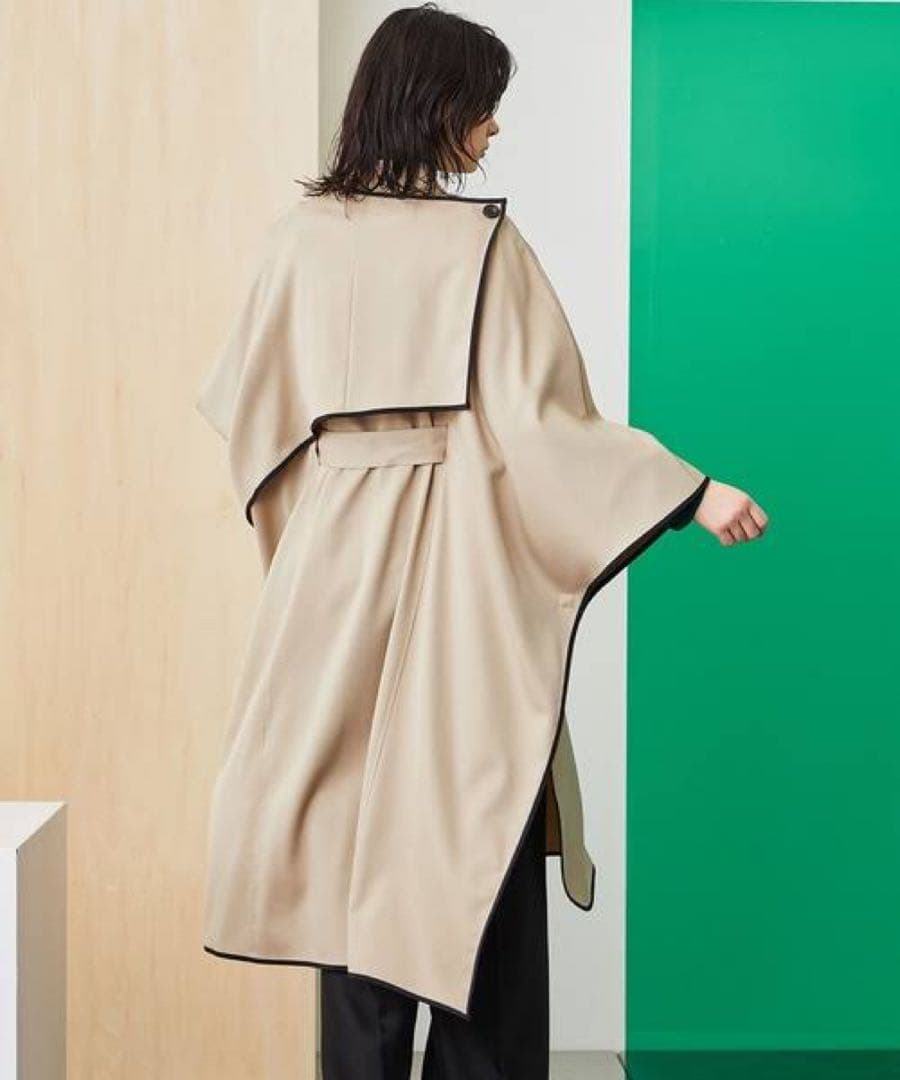 【UNITED TOKYO】オブリークカッティングケープコート