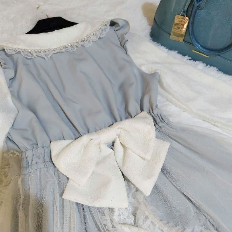 極美品　 NOEMIE　水色　ドレス　フリル　レース　M　ペチコート　ビジュー