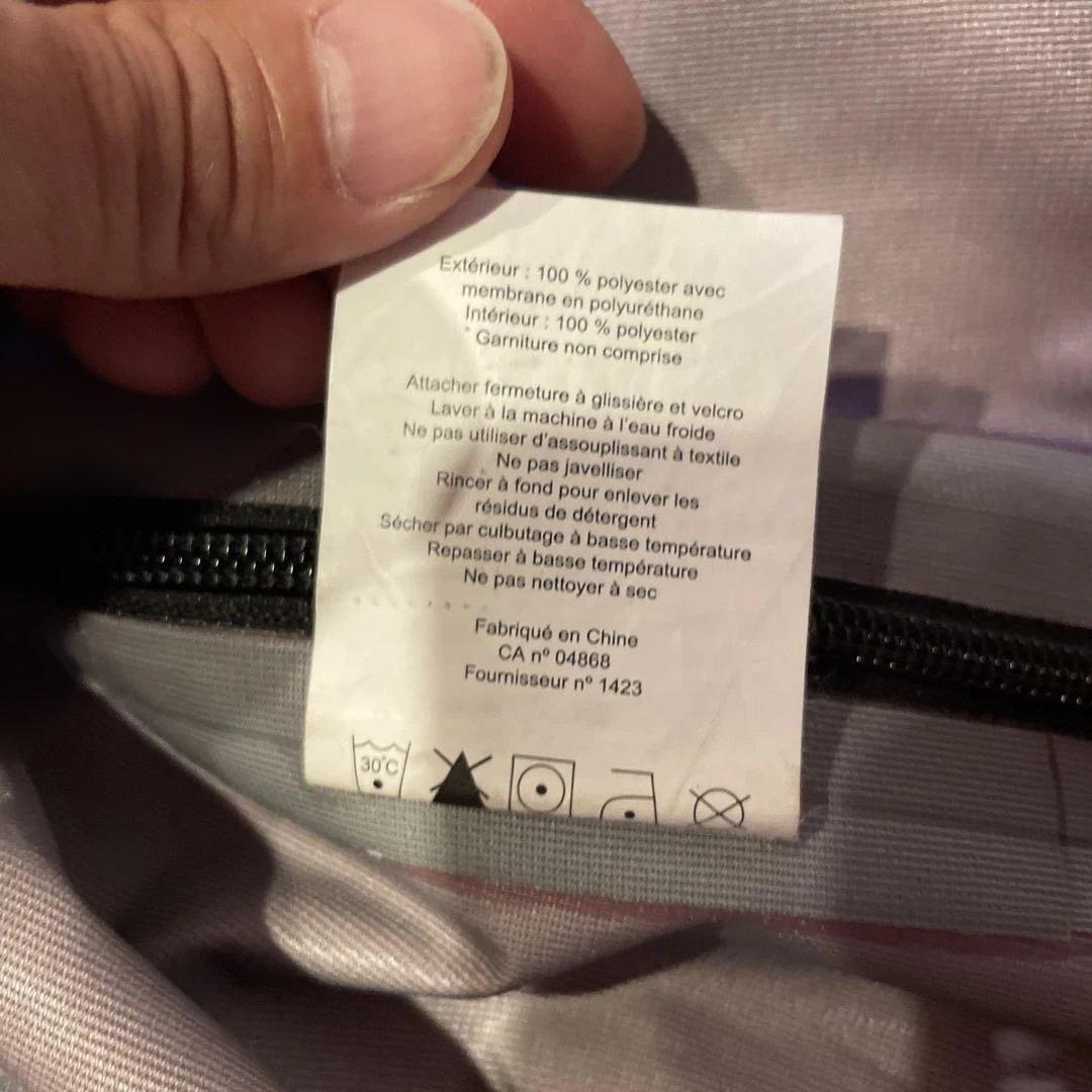 MOUNTAIN EQUIPMENT CO-OP レッドジャケット