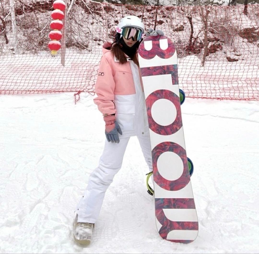 新品未使用 ARCTIC QUEEN スキーウェア ピンク 白 上下セット xs