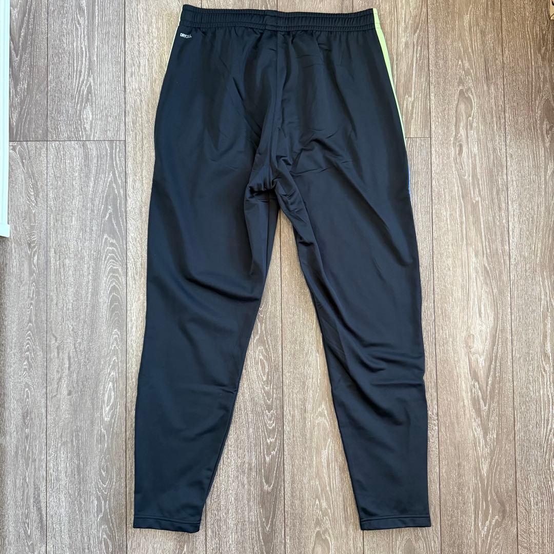 新品半額 Puma プーマ サッカーウェア ジャージ 新モデル 上下セット L