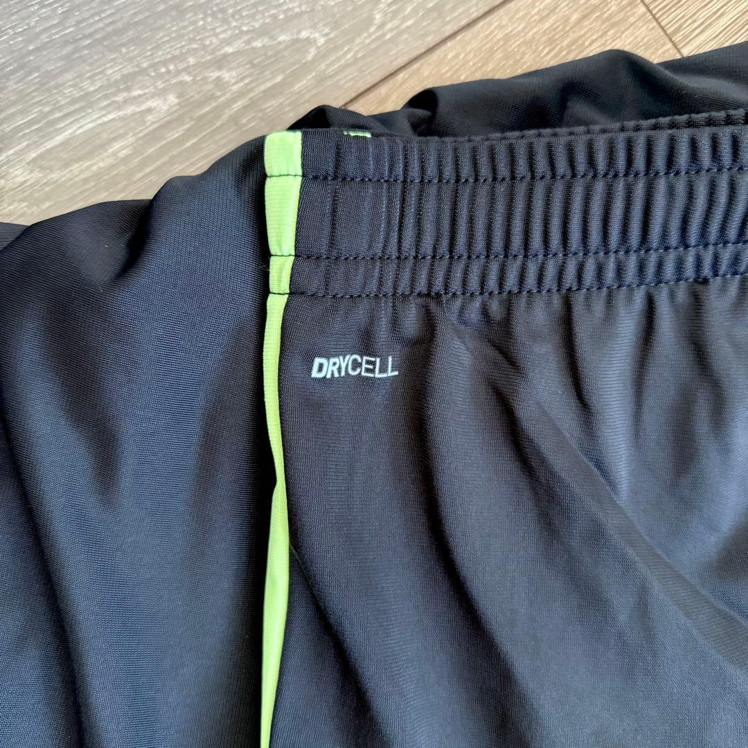 新品半額 Puma プーマ サッカーウェア ジャージ 新モデル 上下セット L