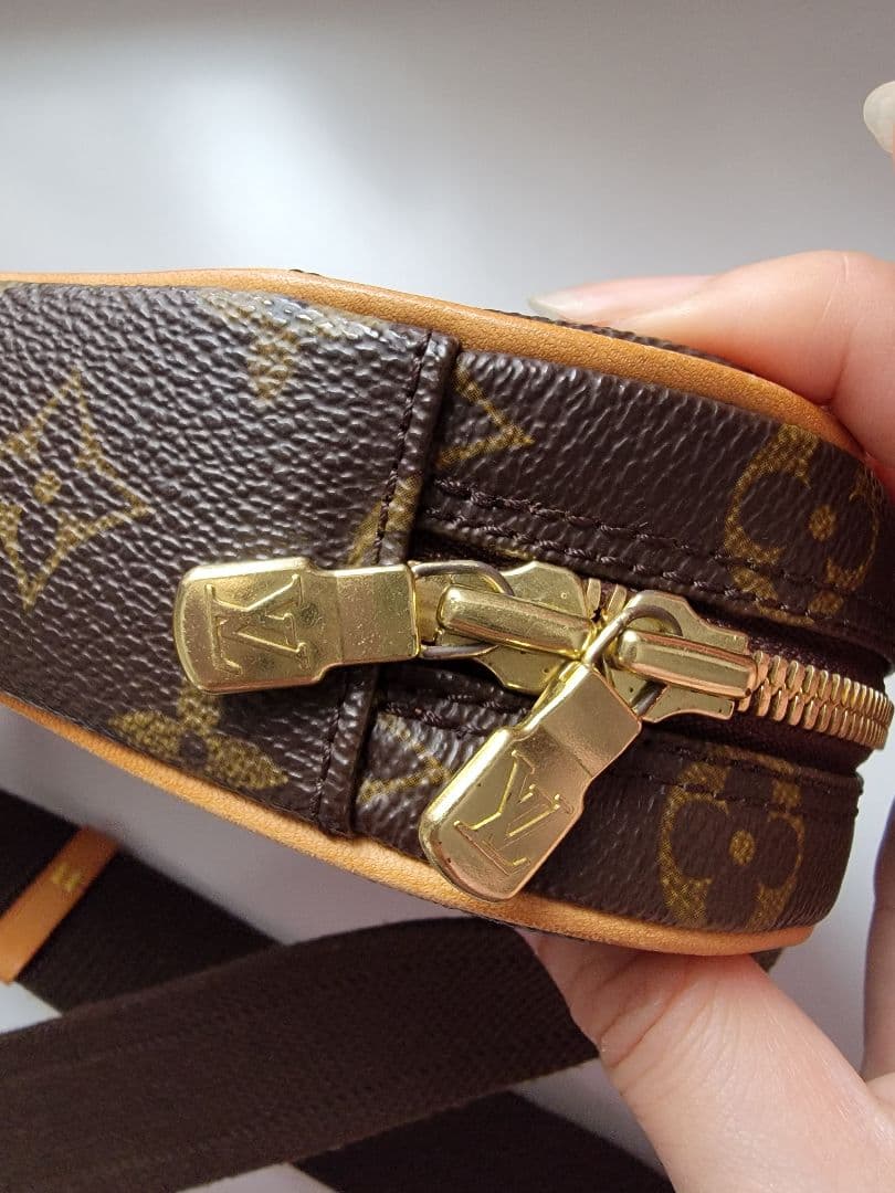 美品：ルイ・ヴィトン ウエストバッグ ボディバッグ ポシェットガンジュ