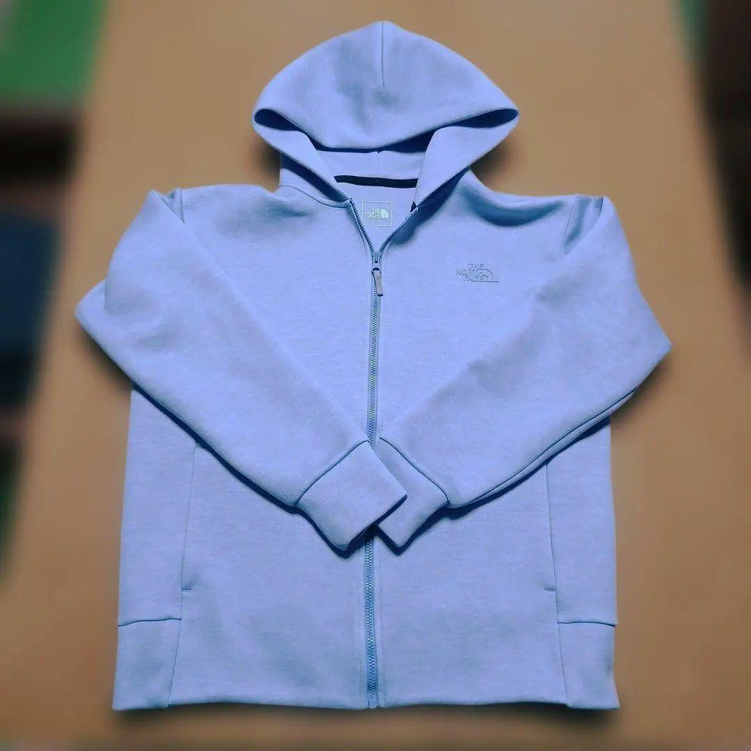 THE NORTH FACE Mサイズ　薄紫パーカー