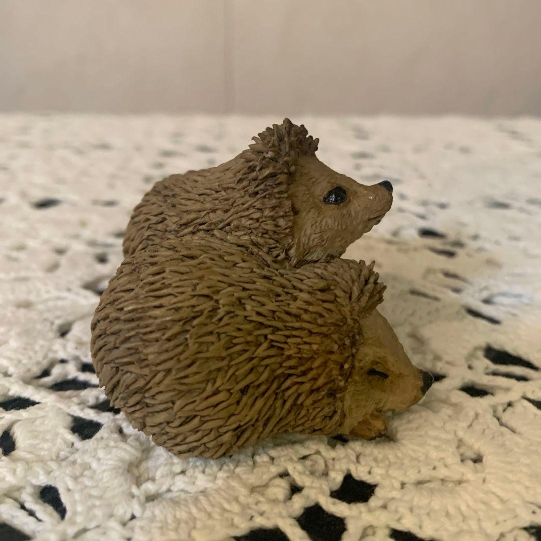 イングランド製　ハリネズミ　フィギュリン　シェラット&シンプソン