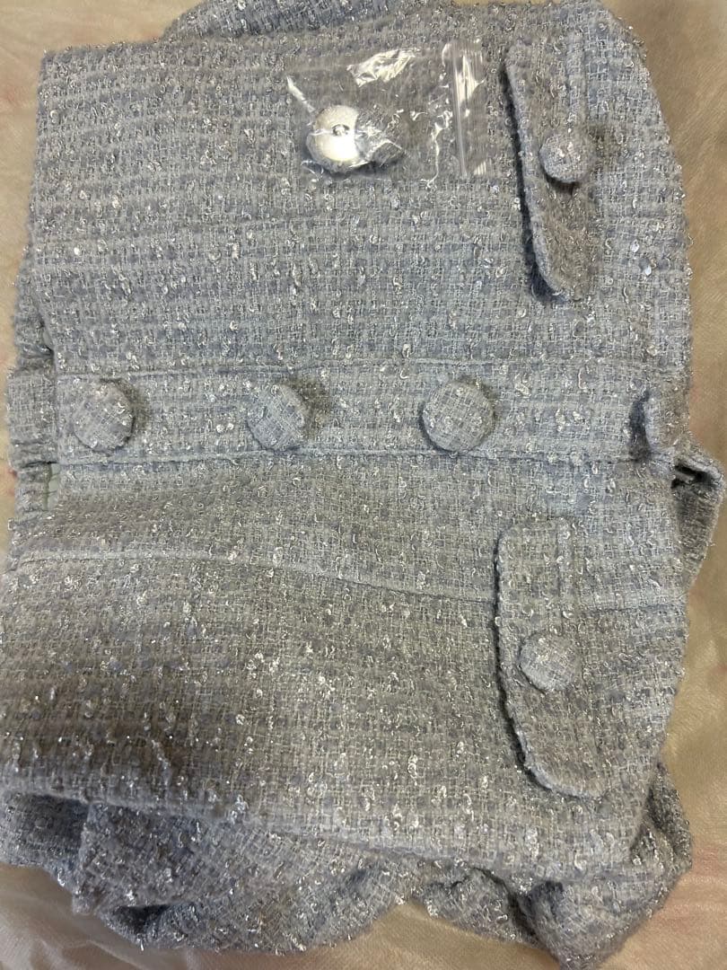 ダーリッチ ホルターネックオフショルツイードトップス