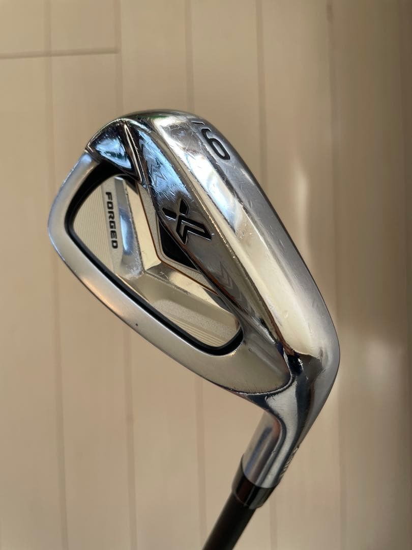 ゼクシオXフォージド　アイアンセット