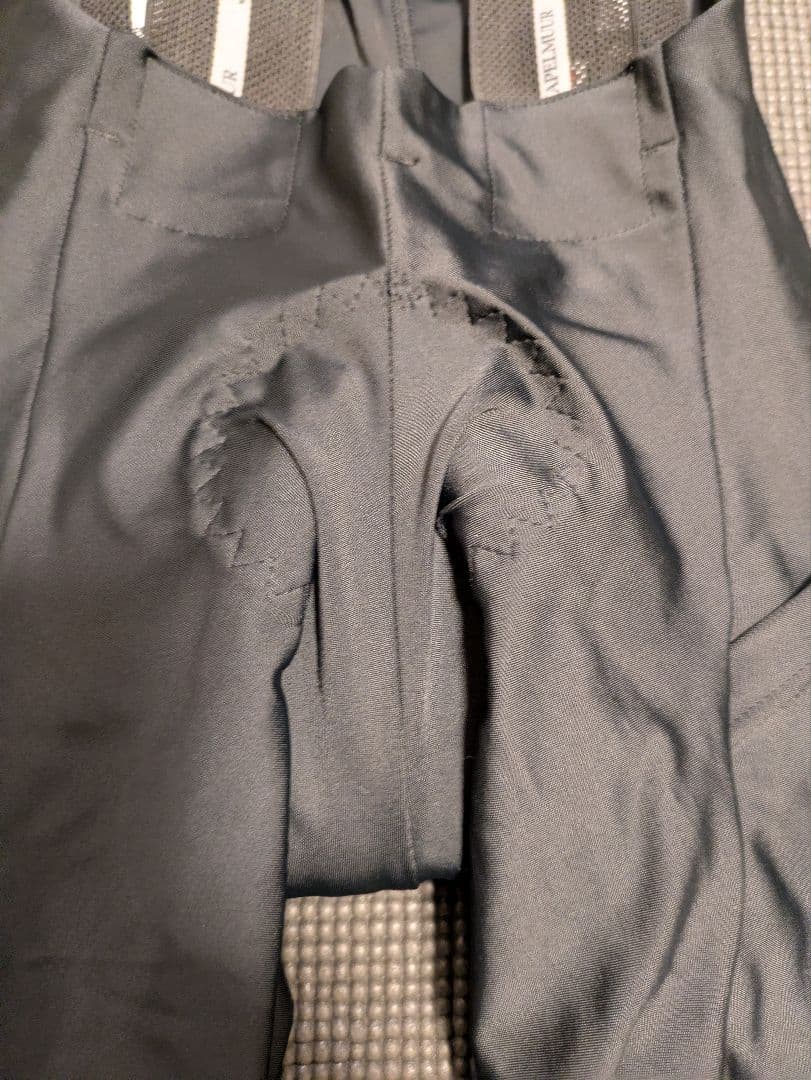 カペルミュールビブタイツ　レディース34サイズ