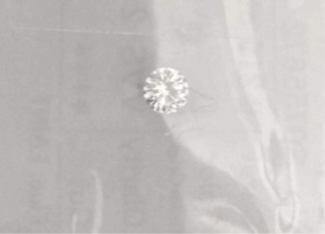 値下げ中　天然ダイヤモンド0.215ct vvs2
