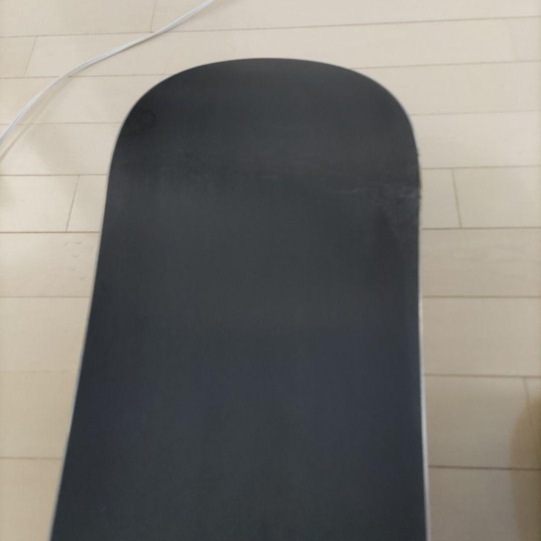 IGNIO スノーボード128㌢ ビンディング付き