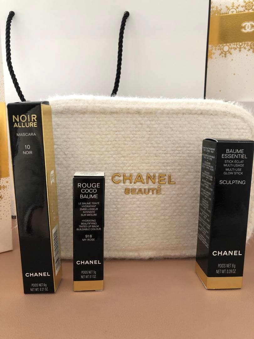 【新品未使用未開封】 CHANEL シャネル コスメ　ホリデー 2024