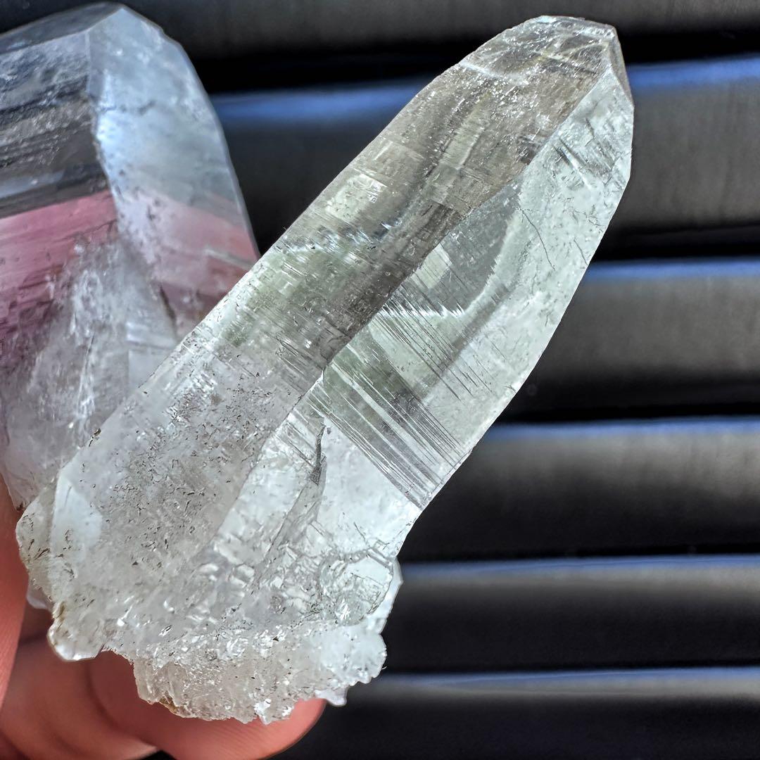 希少貴重マニハール産 高透明ヒマラヤ水晶クラスター クローライト共生A1218