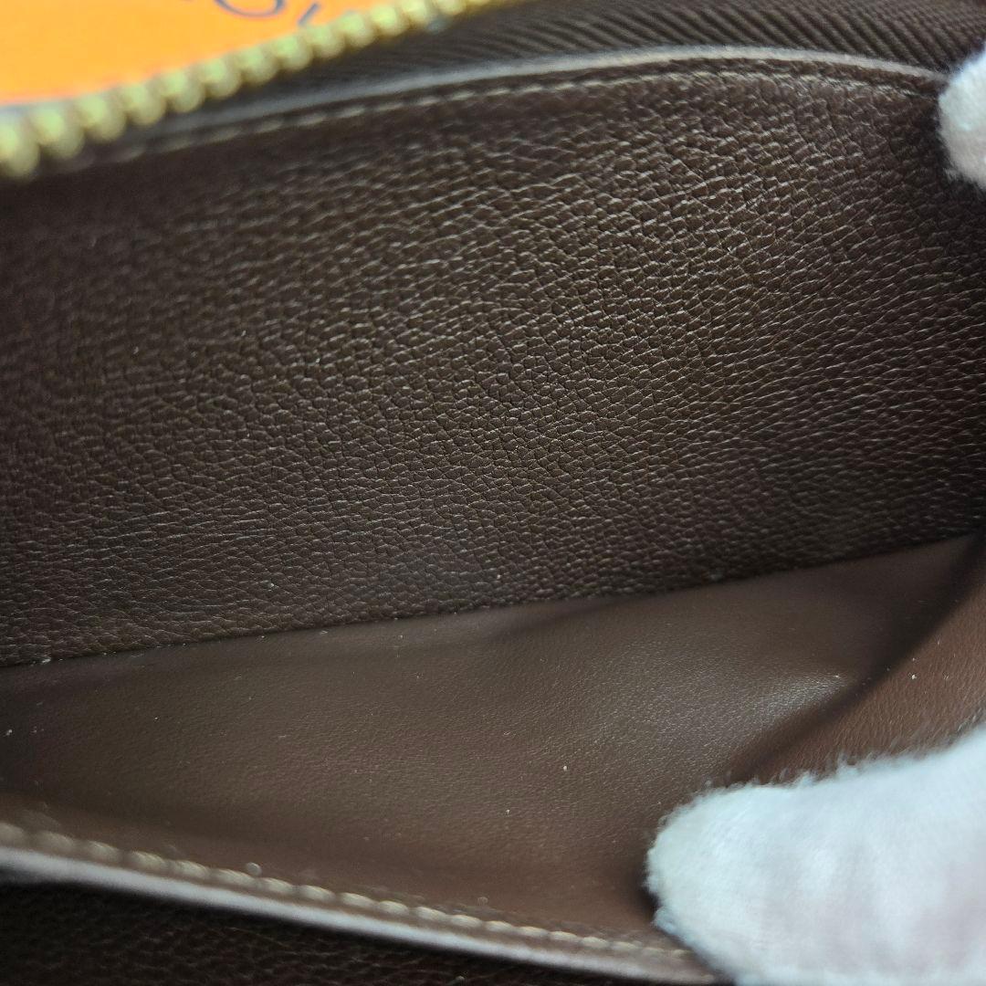 ルイヴィトン モノグラム アンプラント ジッピーウォレット 長財布 財布