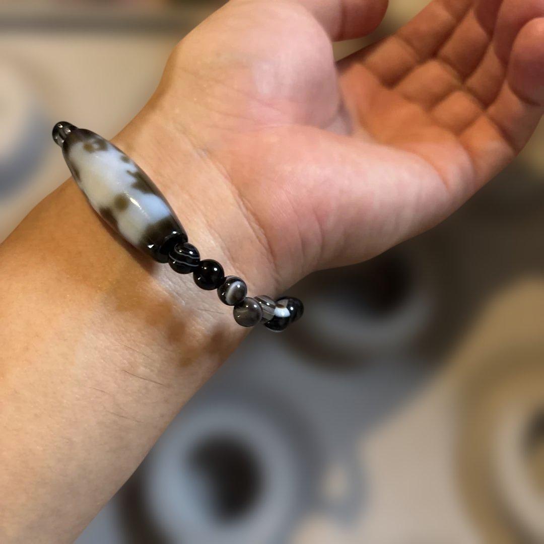 これはすっごい！三面大黒天様と目が綺麗な白蛇天珠様の