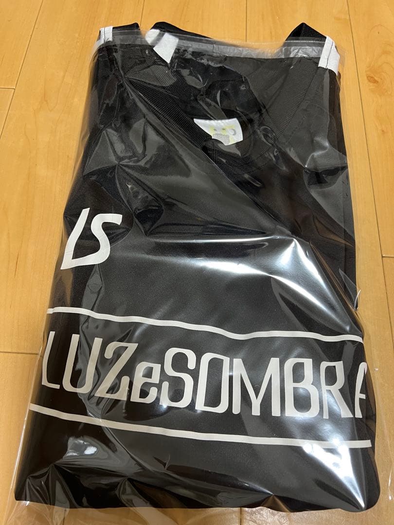 鈴*音様 Luz e Sombra 長袖シャツXLとショートパンツＬサイズ