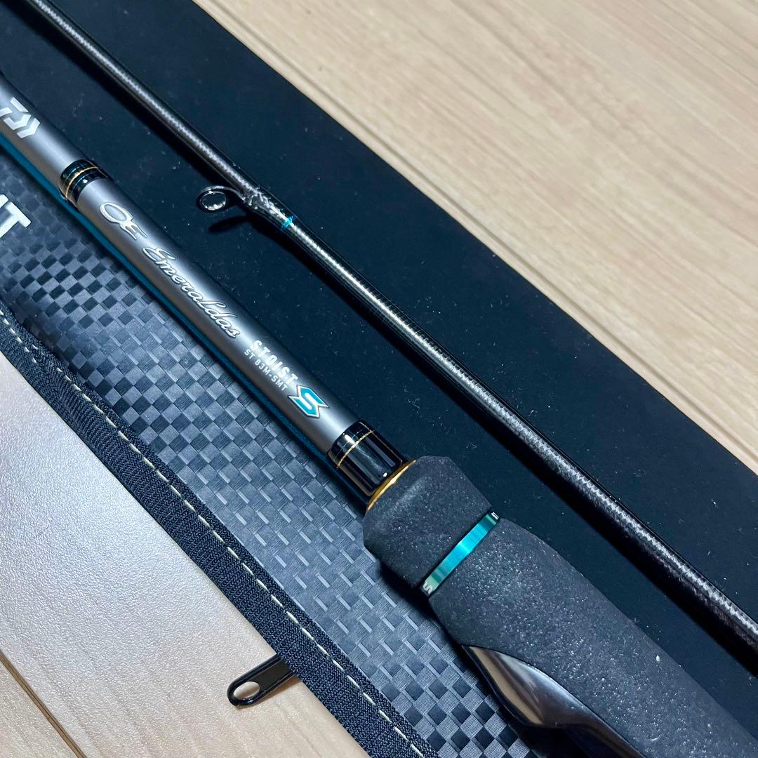 【未使用品】ダイワ エメラルダス ストイスト ST 83M-SMT