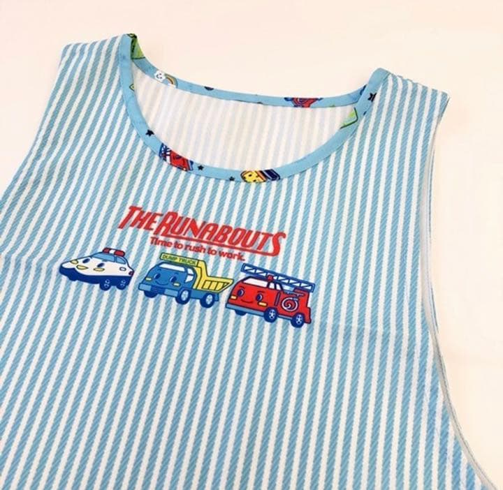 ザラナバウツ　エプロン　新品未使用タグ付き未開封　サンリオキャラクター　保育士